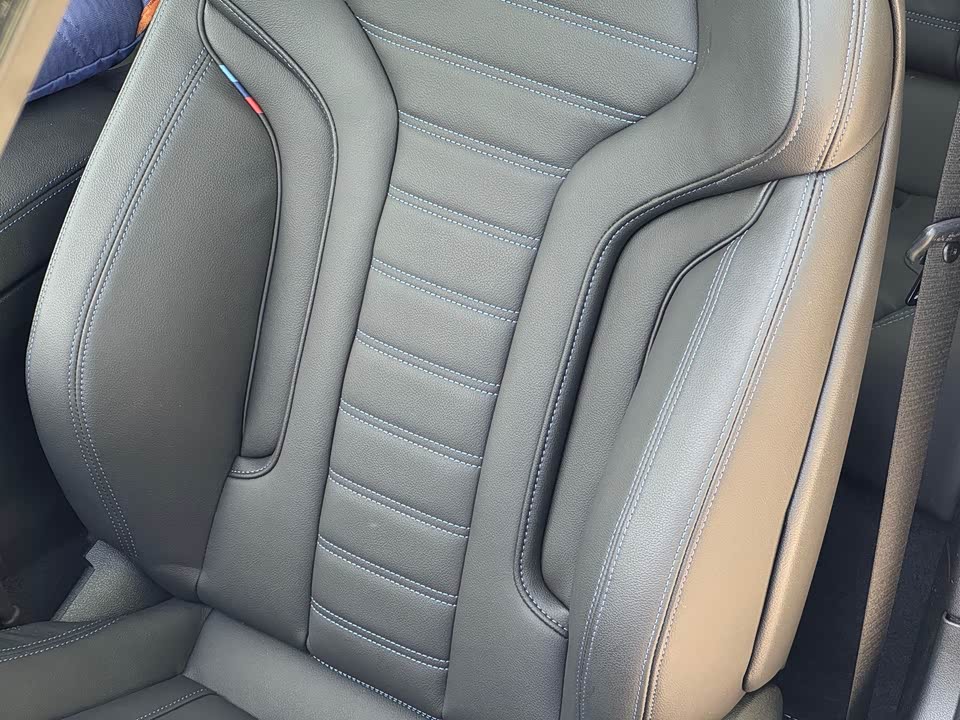 BMW M240i