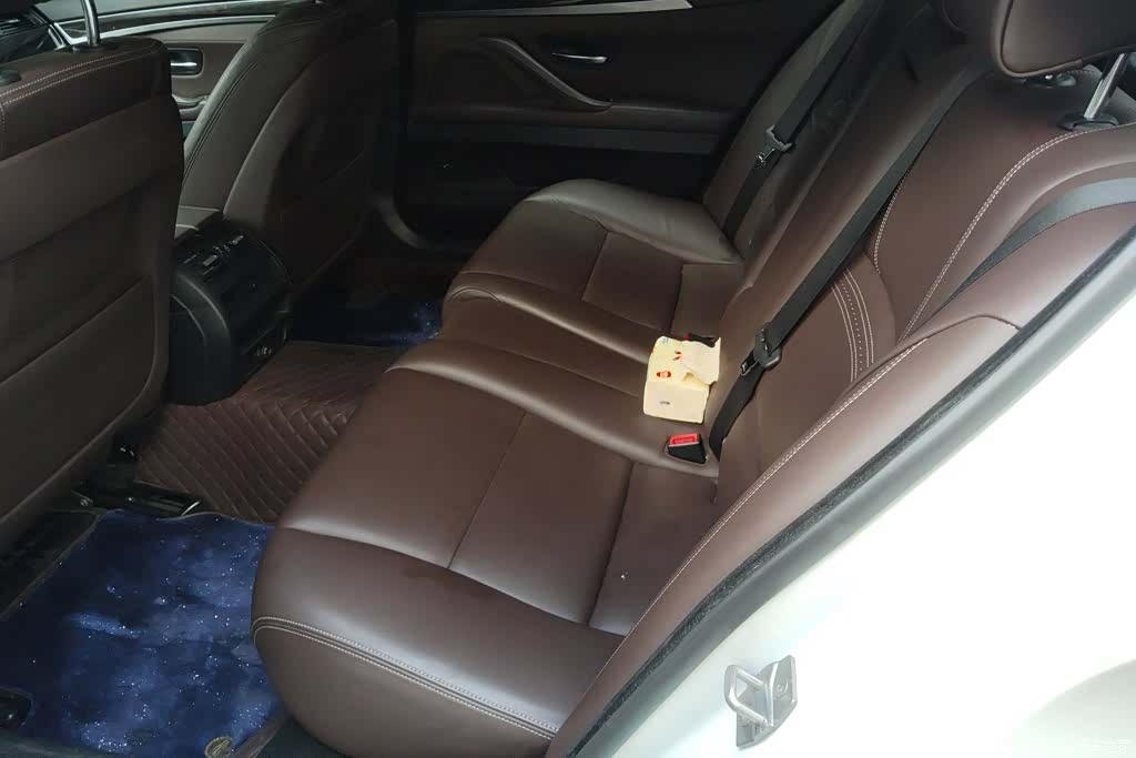 BMW 5 Series, 2017 11