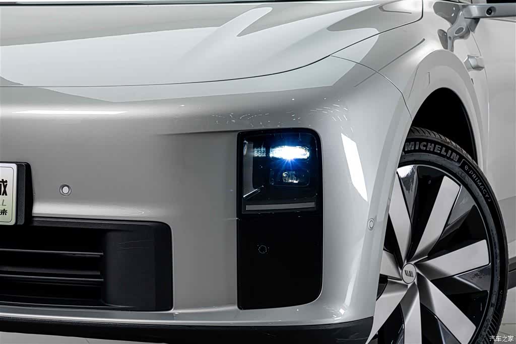 Li Auto i6, 2025 4