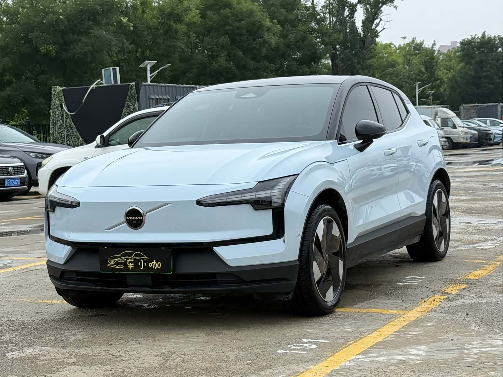 Volvo EX30