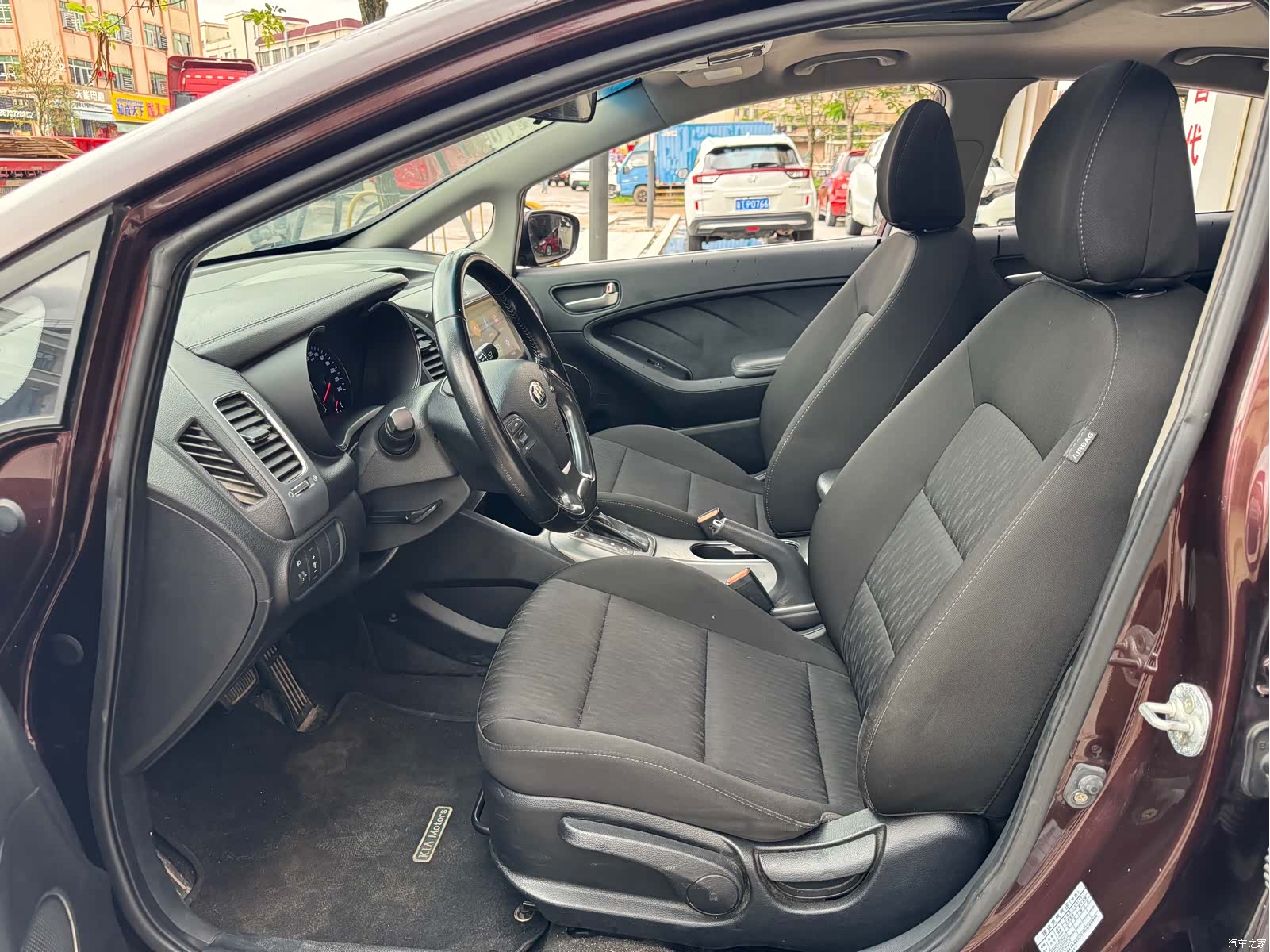 Kia K3, 2016 6