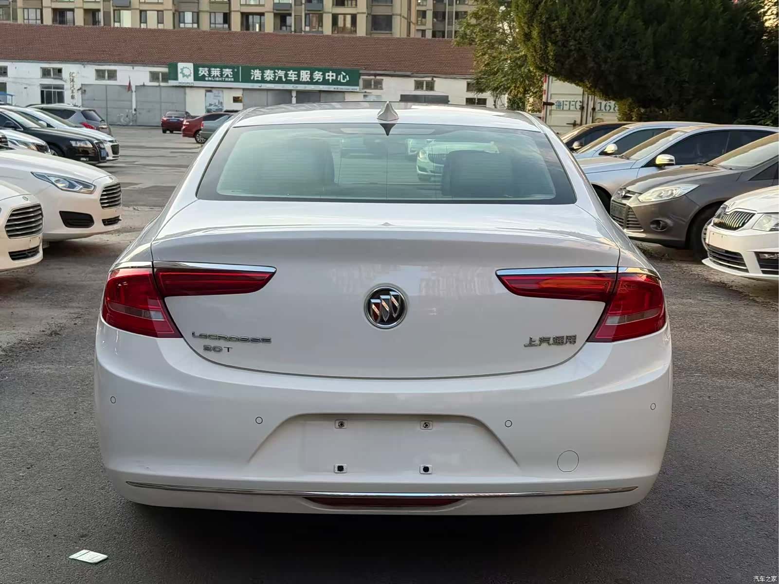 Buick LaCrosse, 2017 все фото