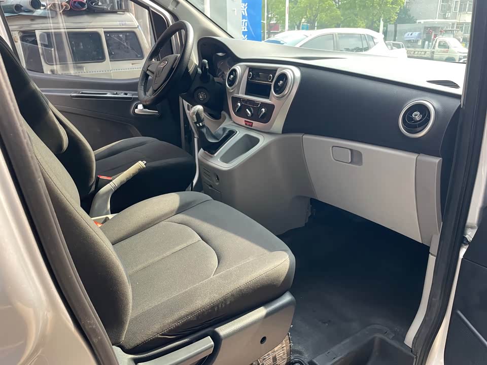 JAC Refine Ruifeng M3