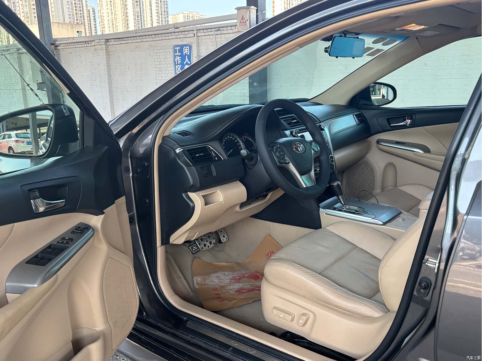 Toyota Camry, 2013 7