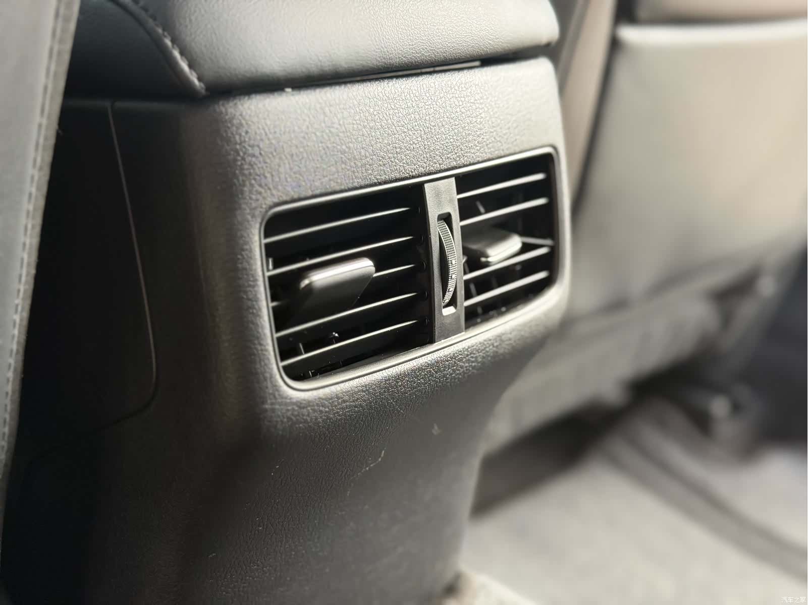 Mazda Mazda3, 2024 19