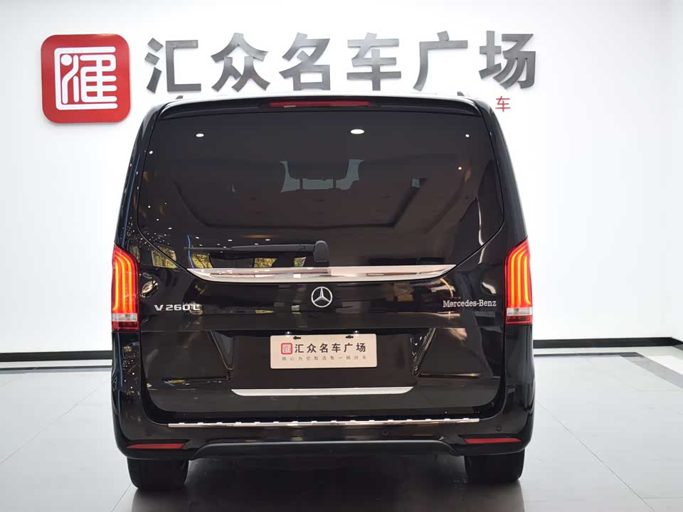 Mercedes-Benz V-class