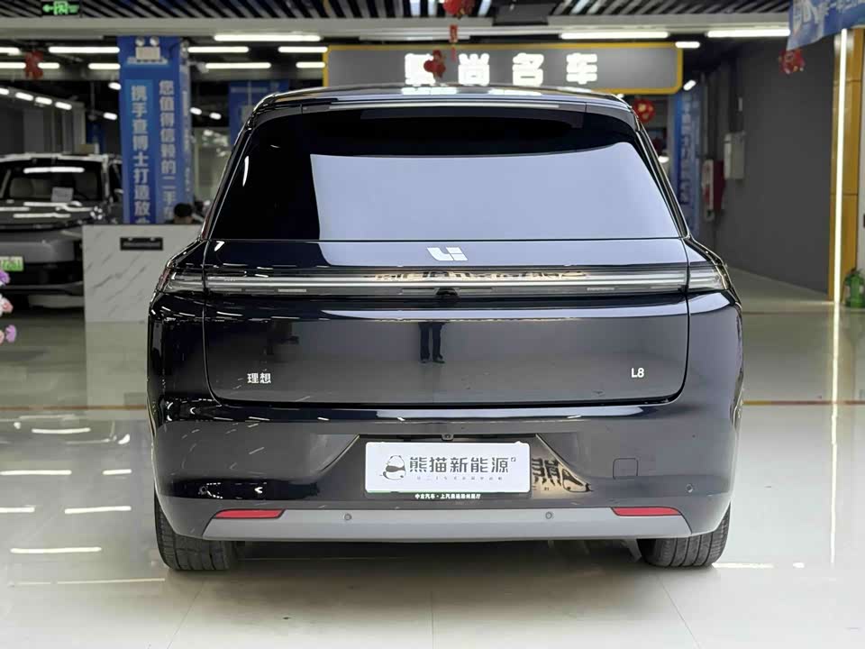 Li Auto Ideal L8