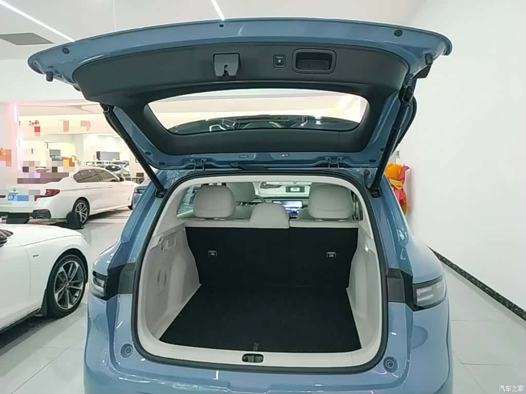 Leapmotor B10, 2025 19