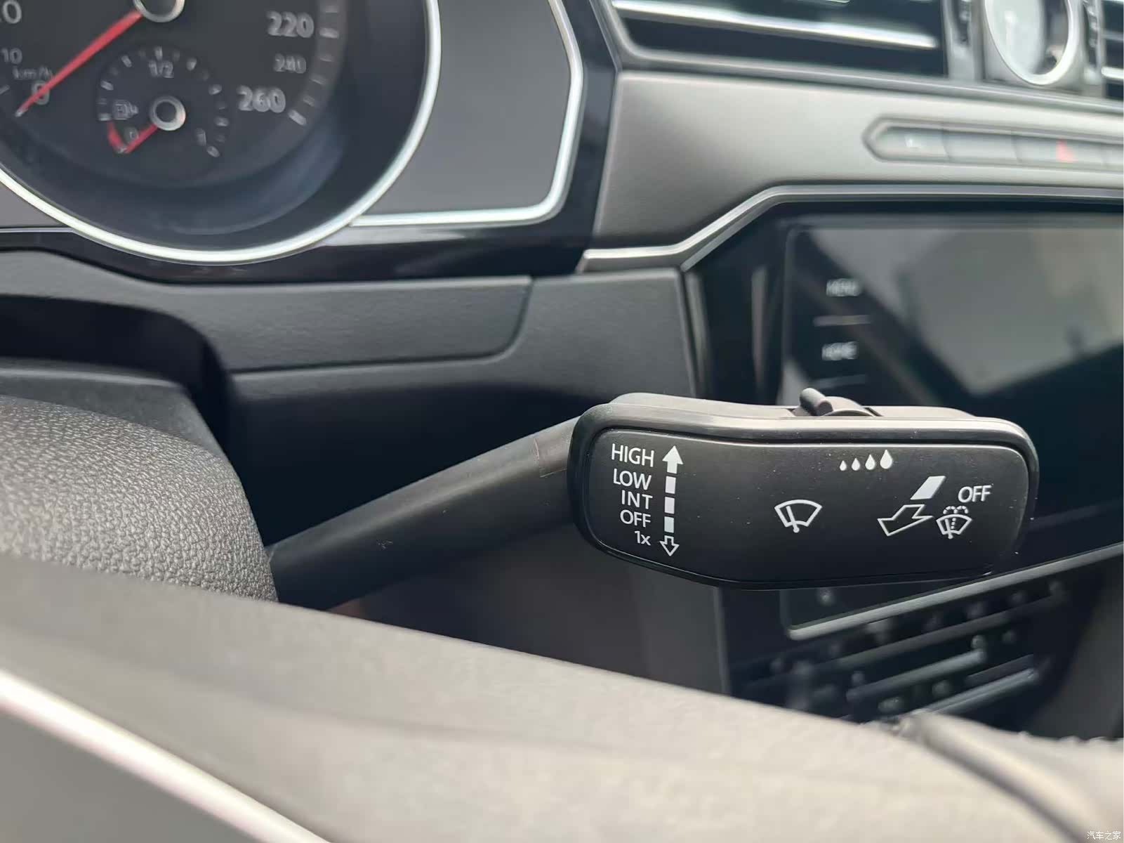 Volkswagen Magotan, 2021 19