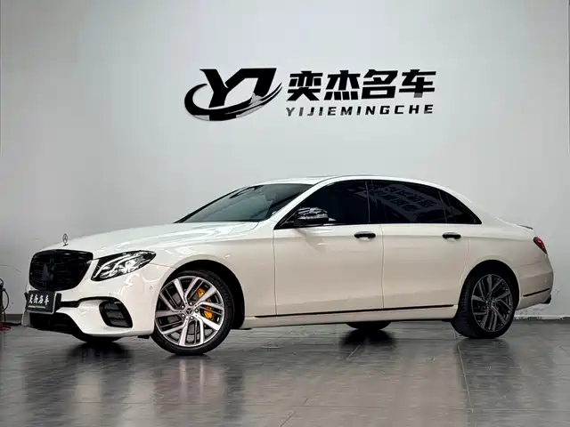 Mercedes-Benz E-Class 2017 — купить из Китая под заказ