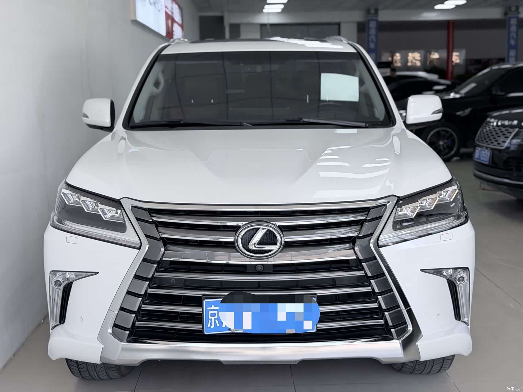 Lexus LX, 2019 2