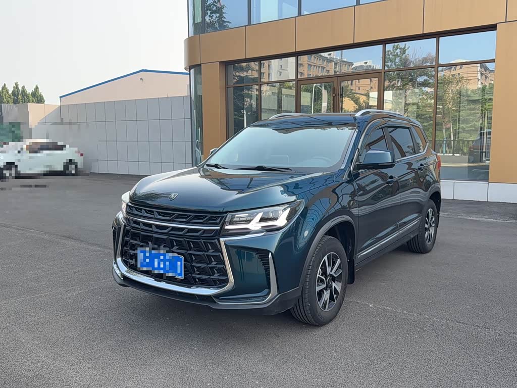 Dongfeng T5 2023 1.6L MT мест