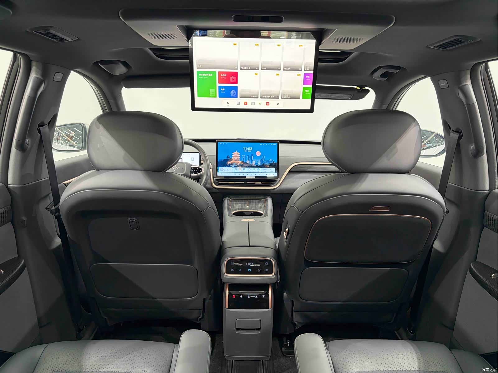 DongFeng eπ008, 2025 24