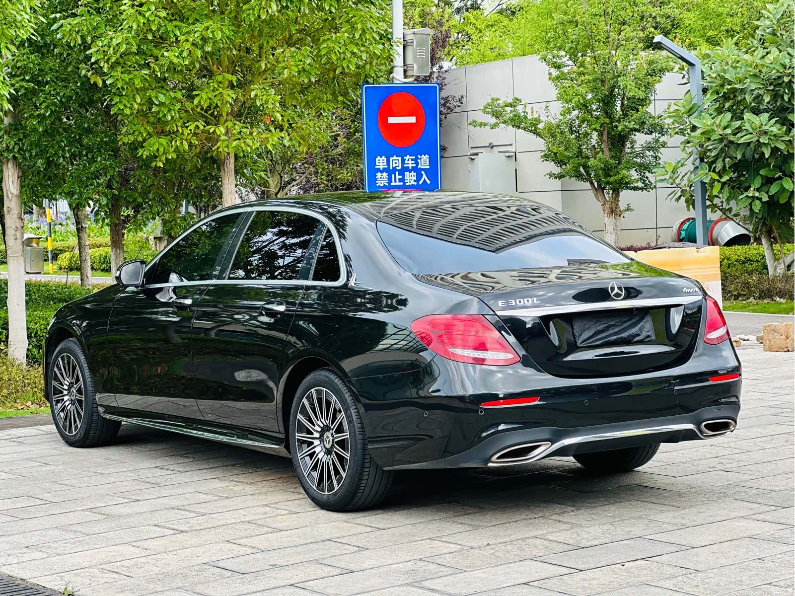 Mercedes-Benz E-Class, 2017 11
