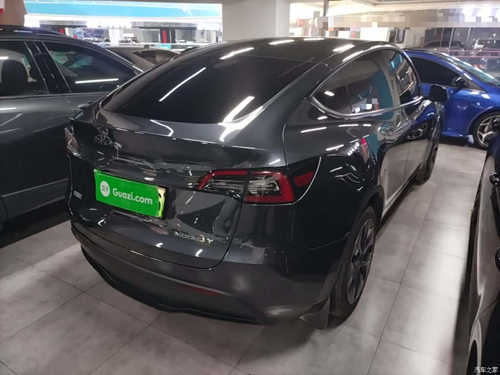 Tesla Model Y, 2024 7
