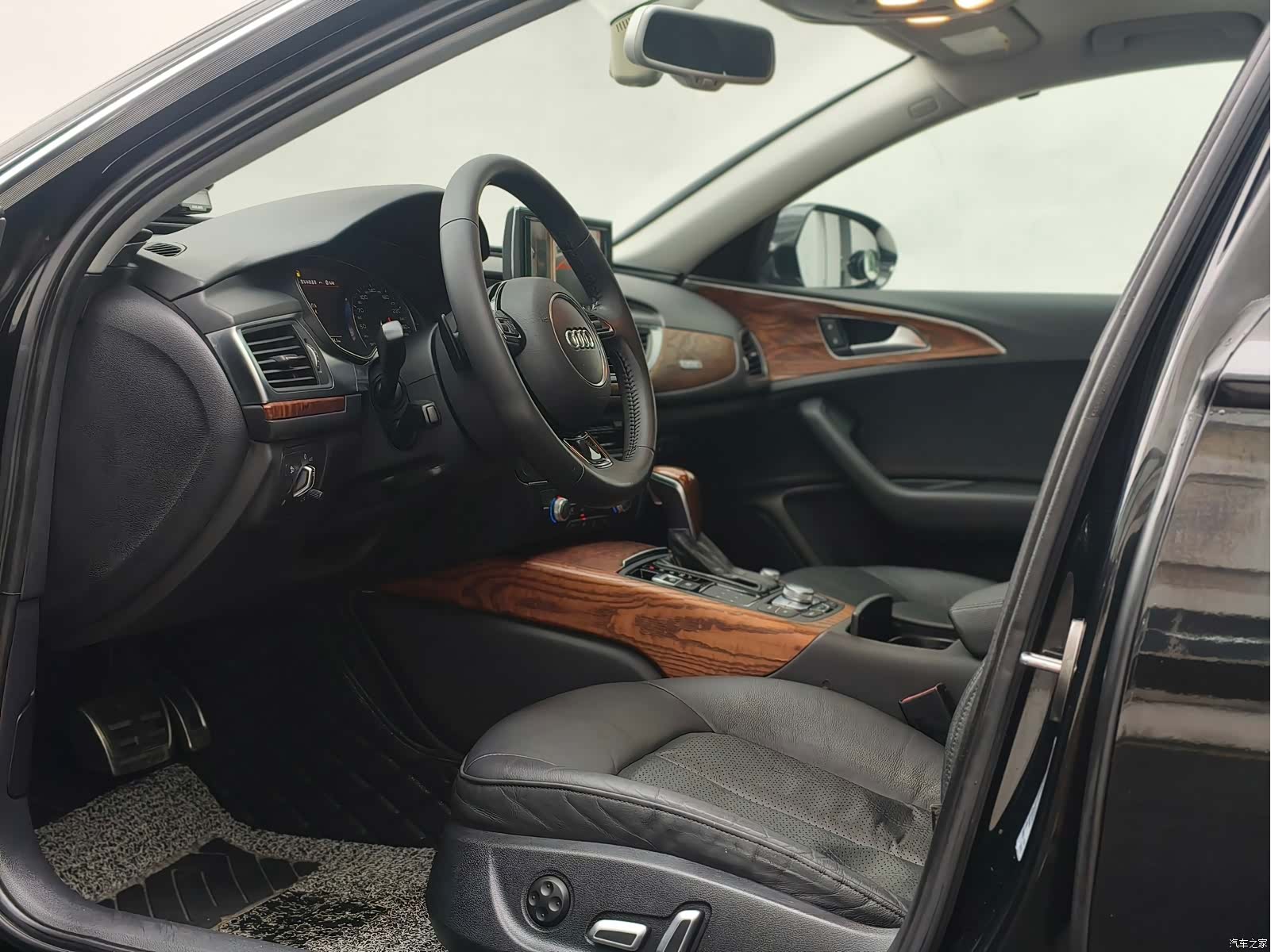 Audi A6L, 2016 4