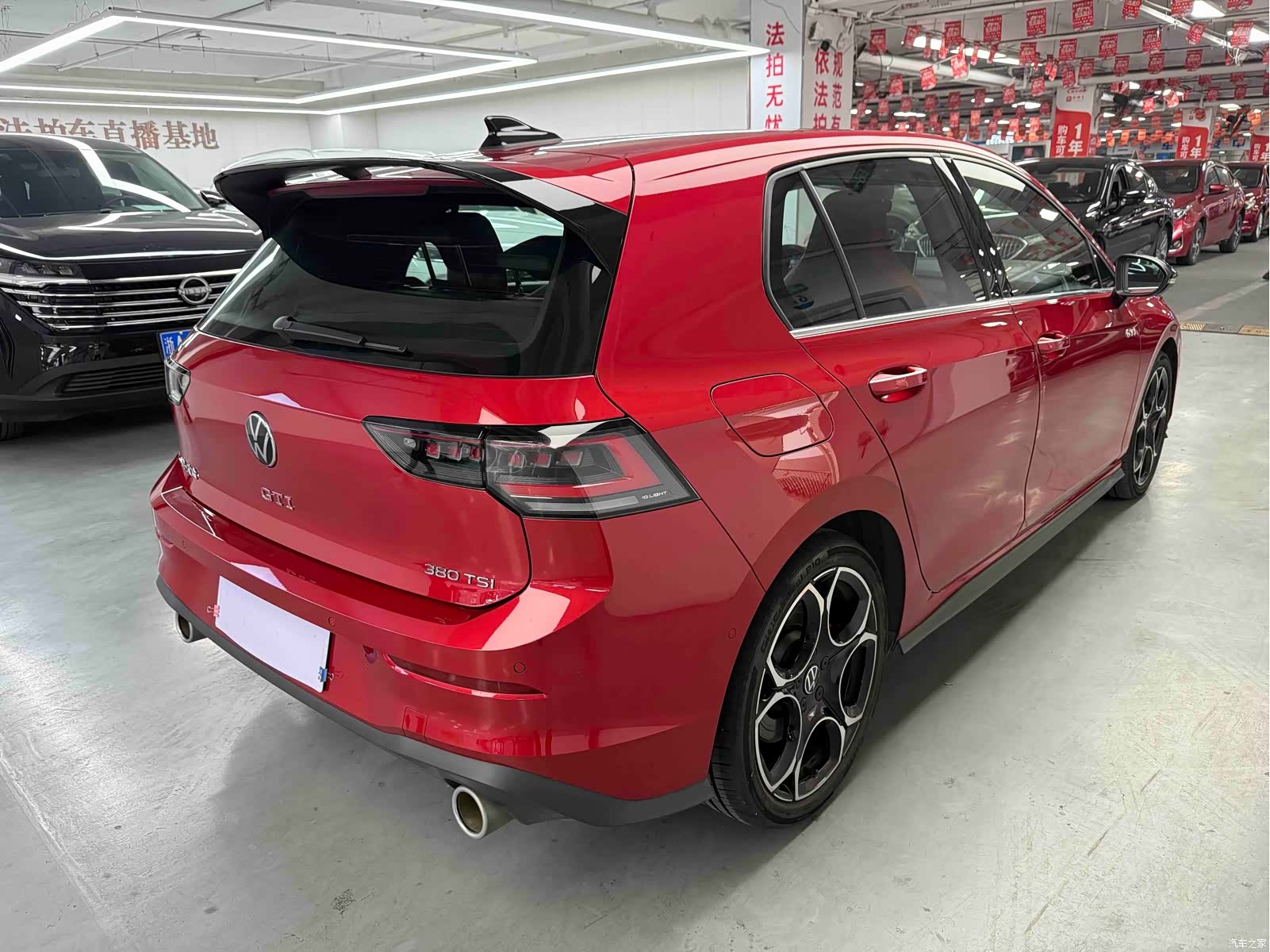 Volkswagen Golf, 2025 10