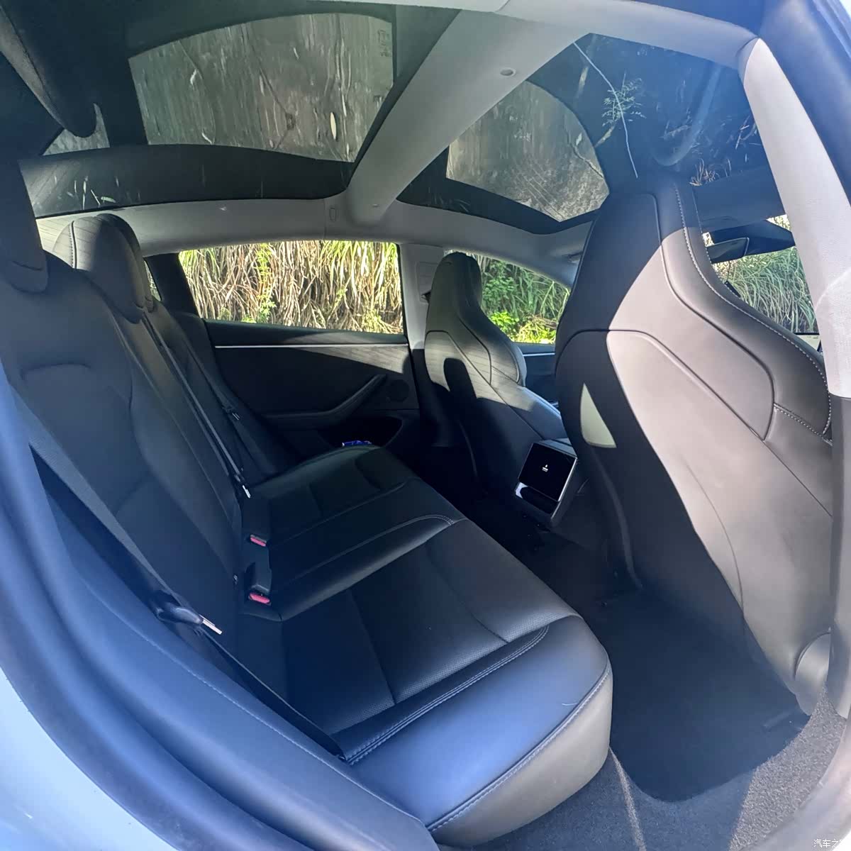 Tesla Model 3, 2024 10