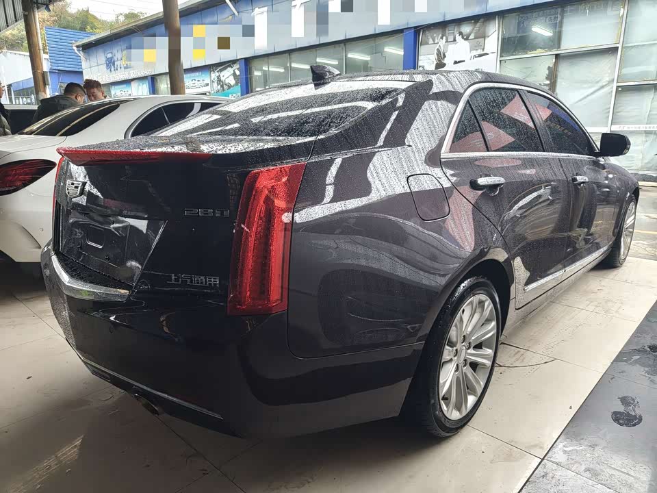 Cadillac ATS-L