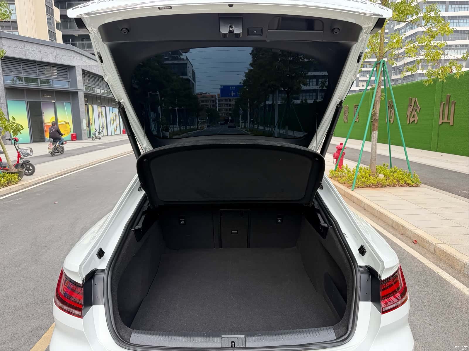 Volkswagen CC, 2022 8