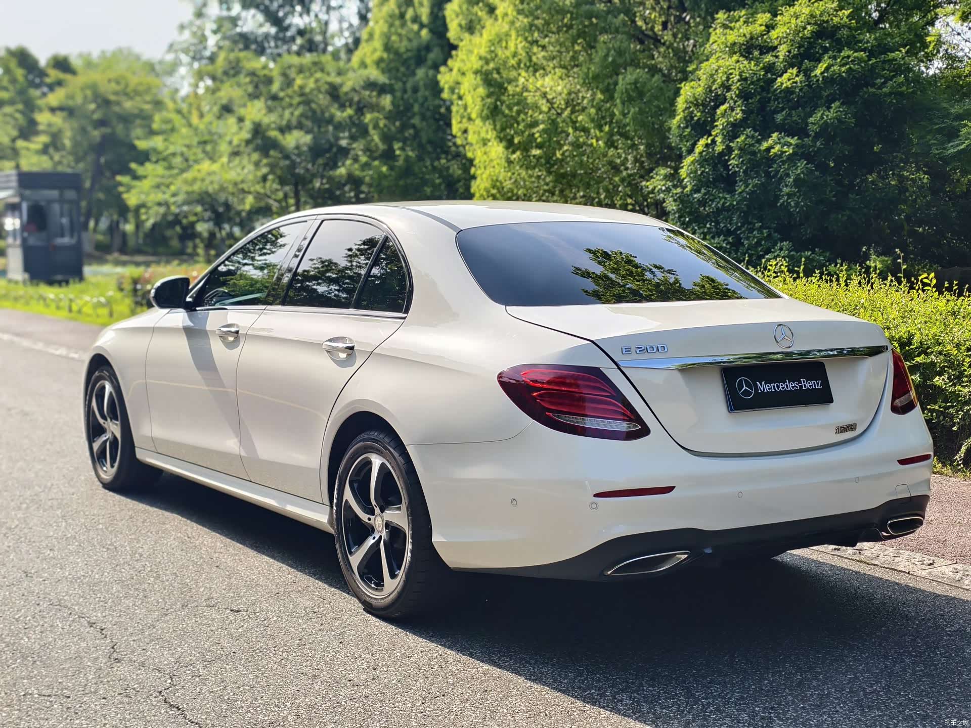 Mercedes-Benz E-Class, 2018 6