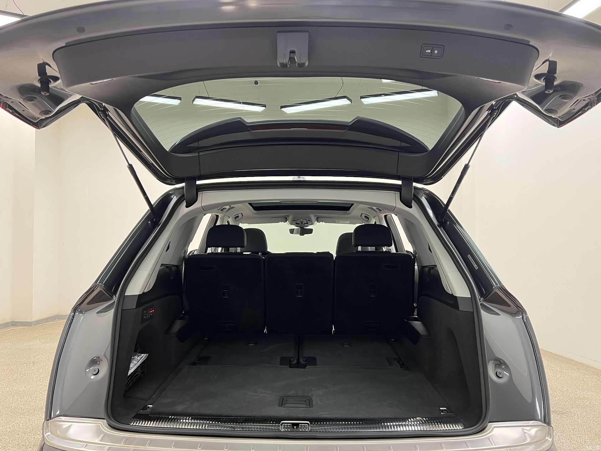 Audi Q7, 2021 32