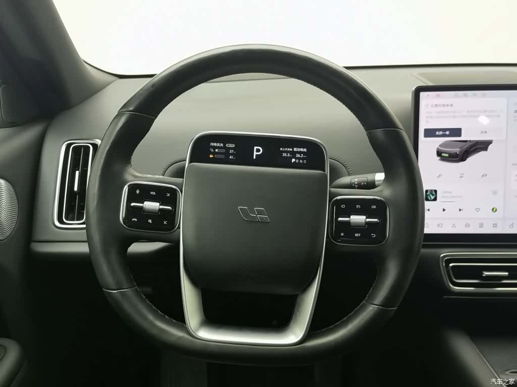 Li Auto L8, 2023 11