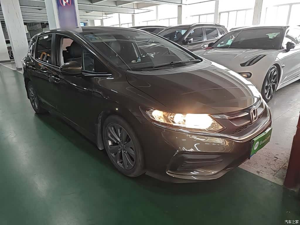 Honda Jade, 2017 4
