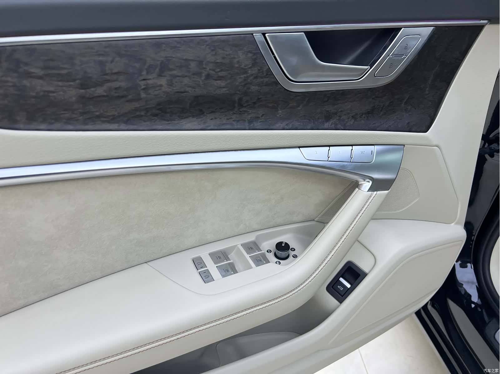 Audi A6L, 2022 10