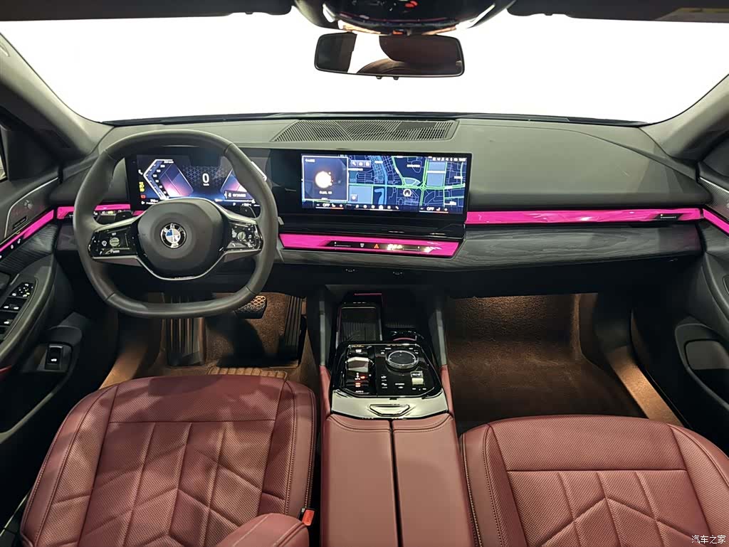 BMW 5 Series, 2024 10