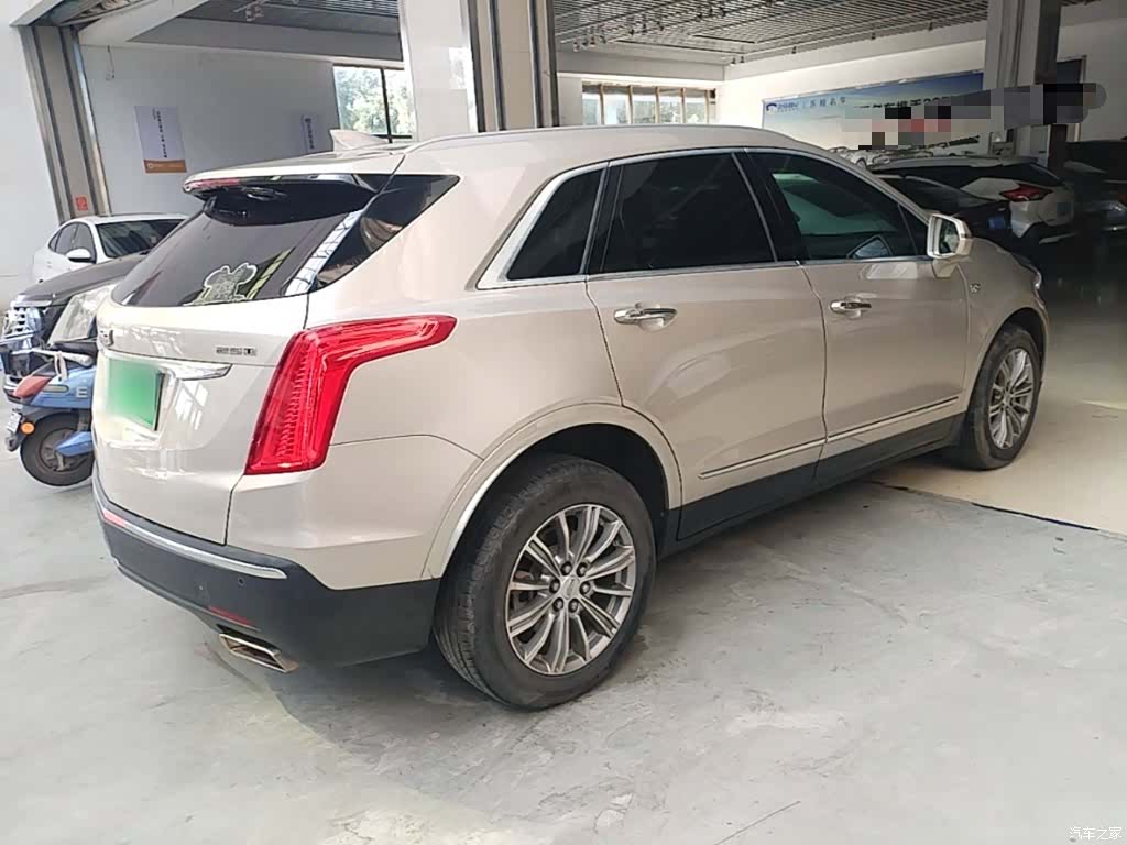 Cadillac XT5, 2017 7