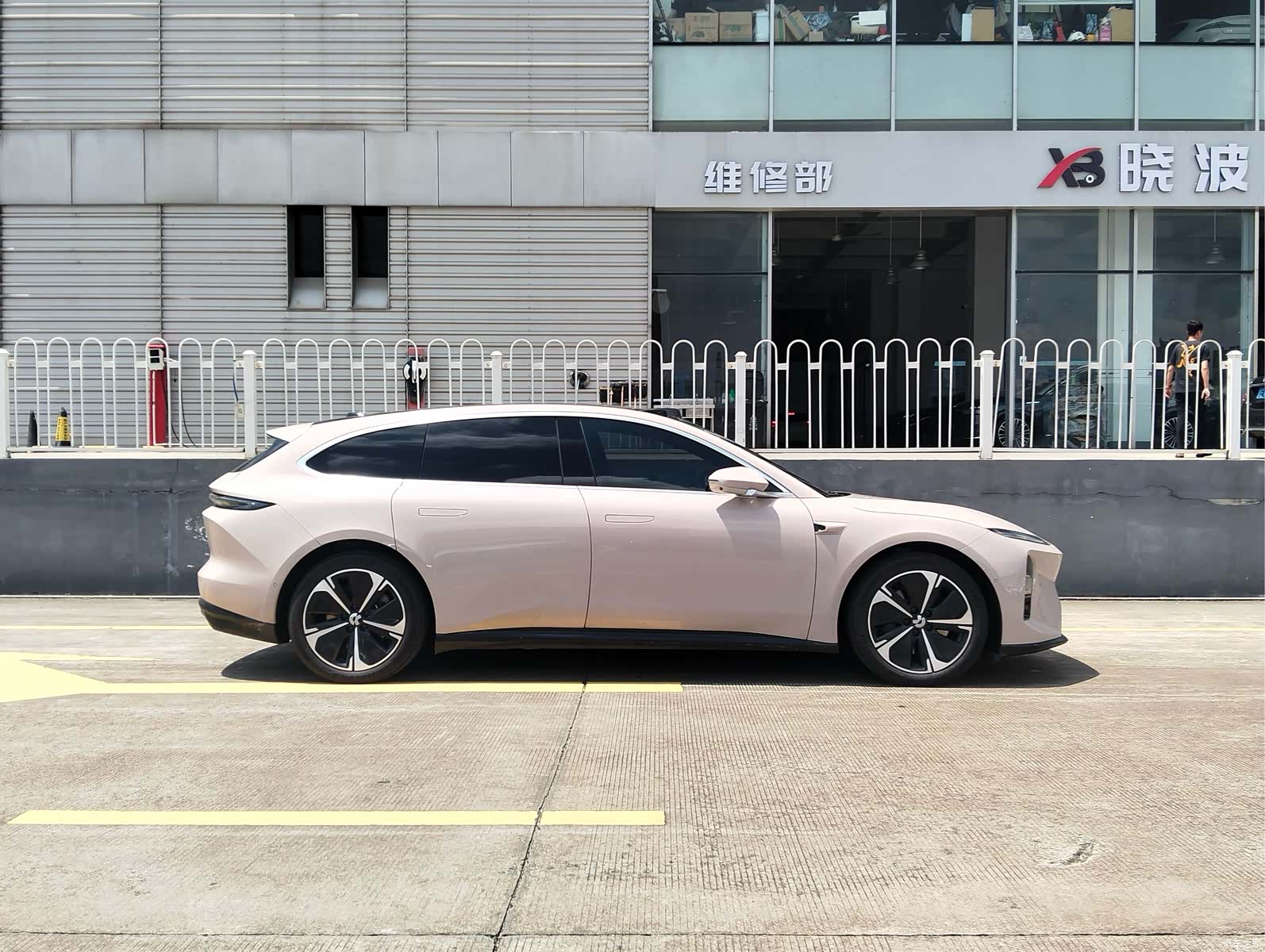 NIO ET5, 2025 4