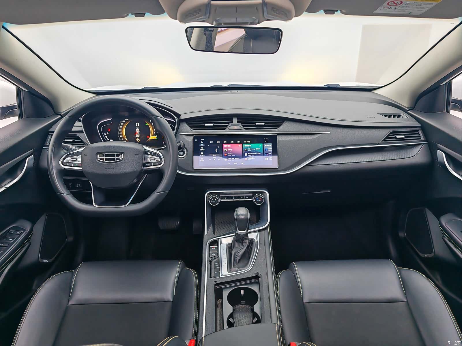 Geely Binray, 2021 15