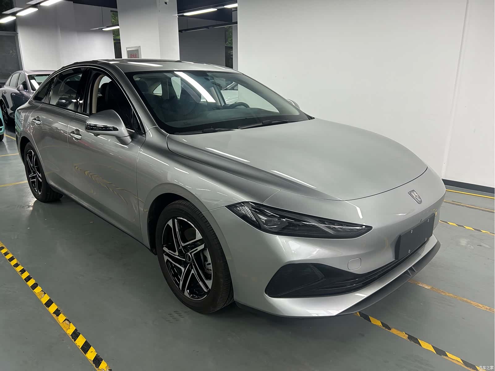 Roewe D7, 2026 3