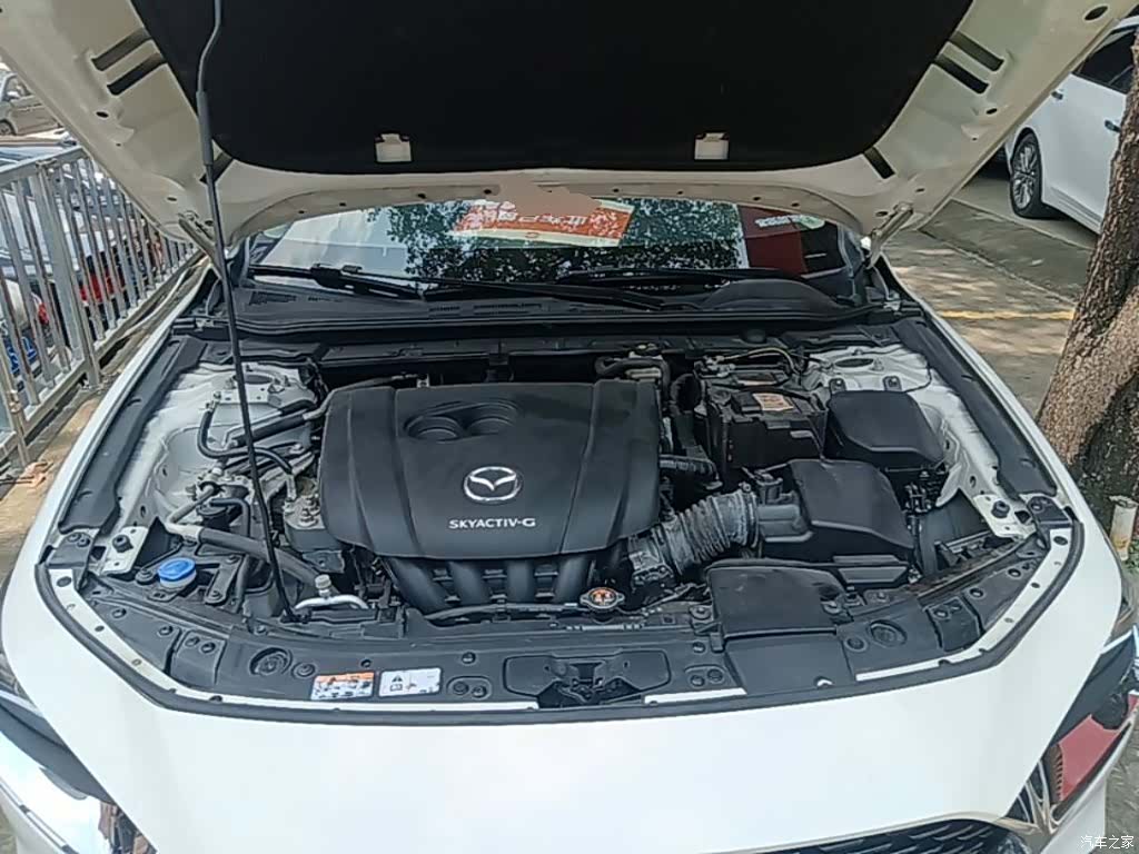 Mazda Mazda3, 2020 20