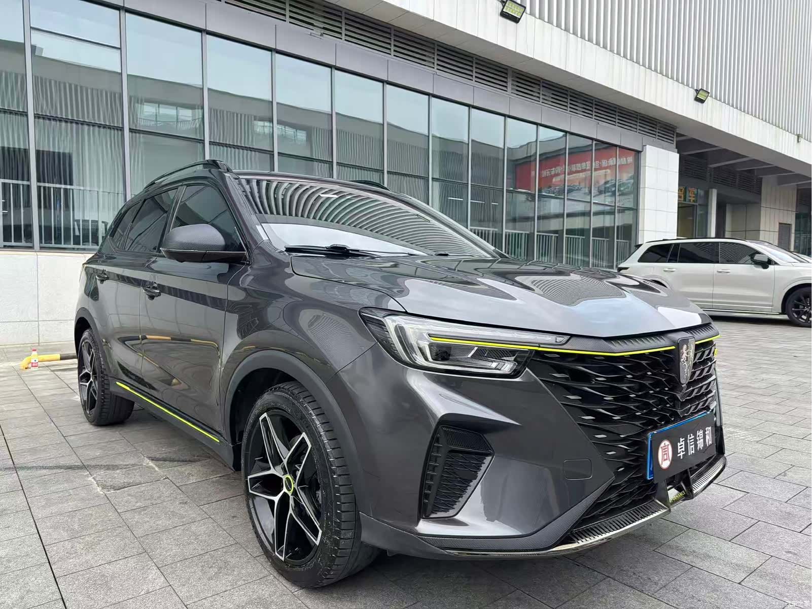 Roewe RX5, 2022 3