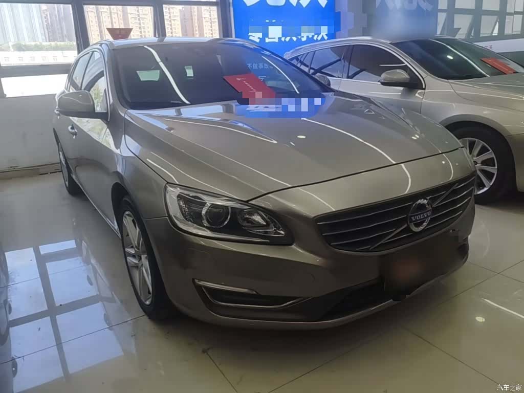 Volvo V60, 2017 4
