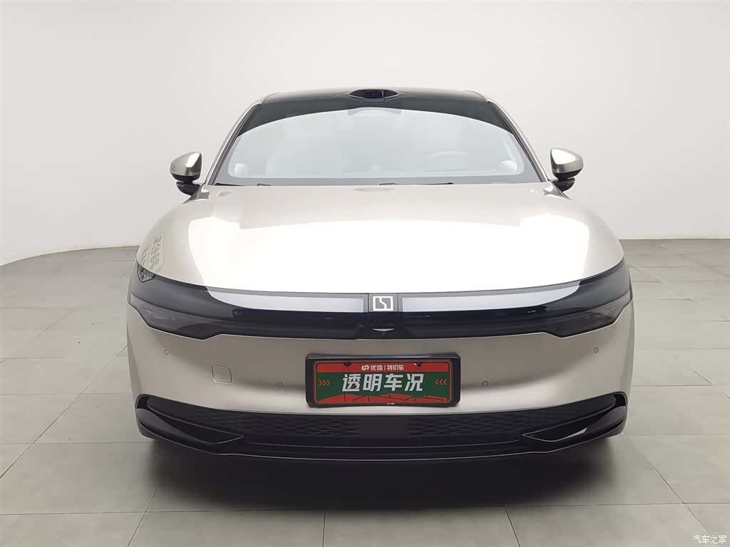 Zeekr 007, 2024 3