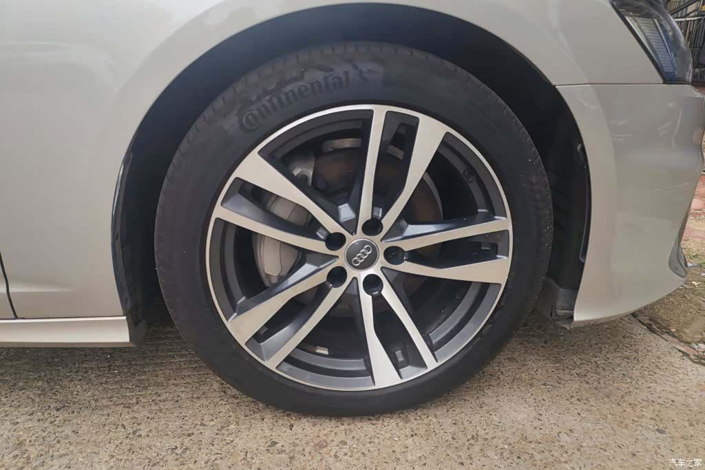 Audi A6L, 2020 6