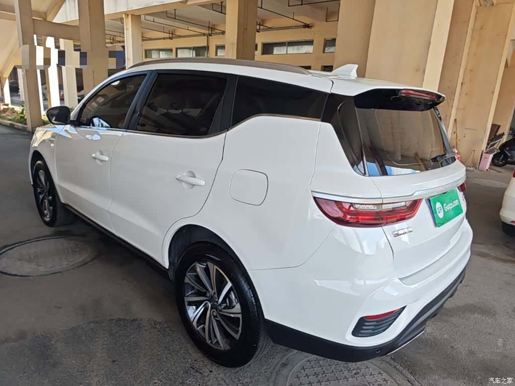 Geely X6, 2021 все фото