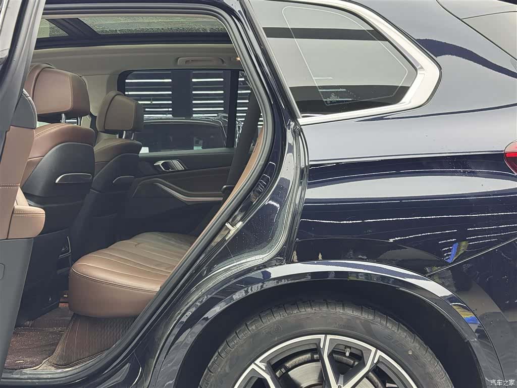 BMW X5, 2020 7