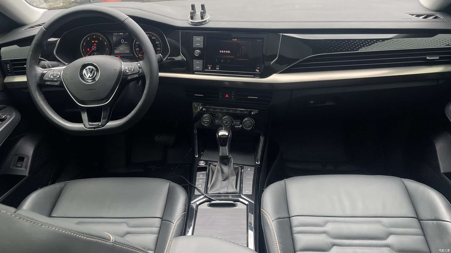 Volkswagen Passat, 2020 12