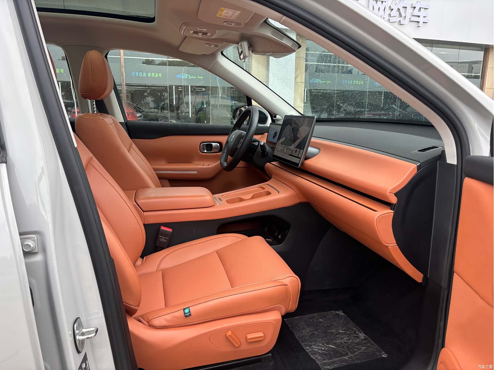 Leapmotor C10, 2025 16