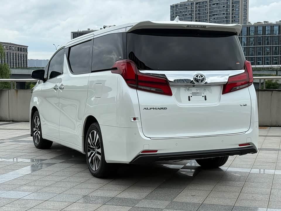 Toyota Elfa Toyota Elfa