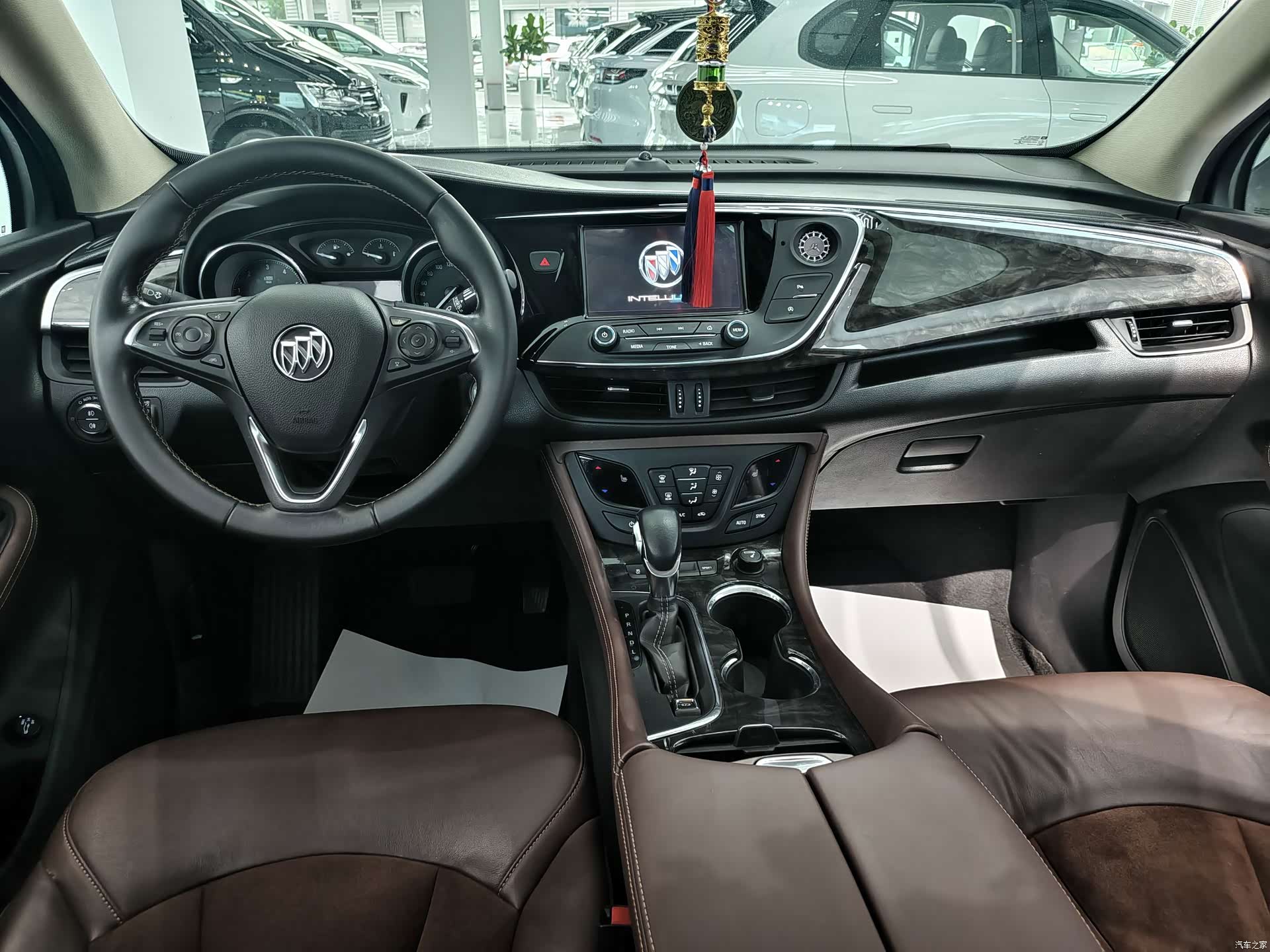 Buick Envision Plus, 2015 9
