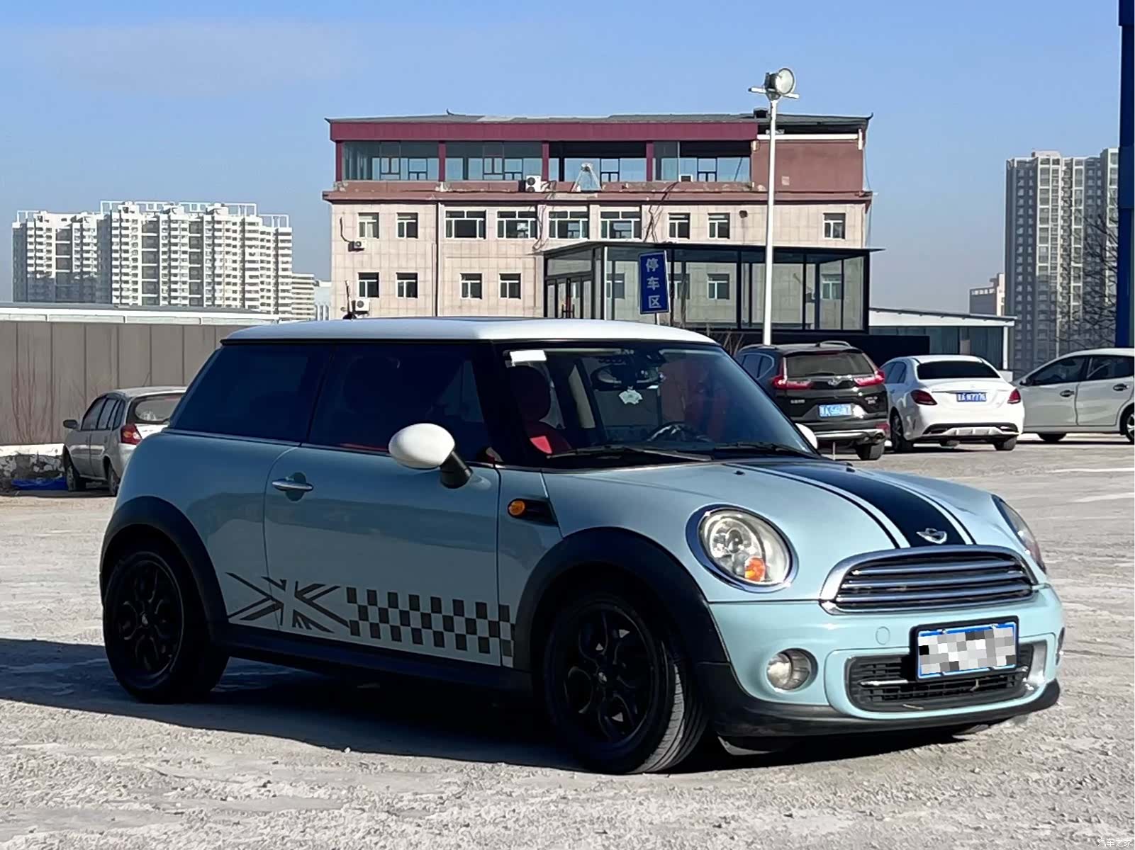 Mini Cooper, 2011 3
