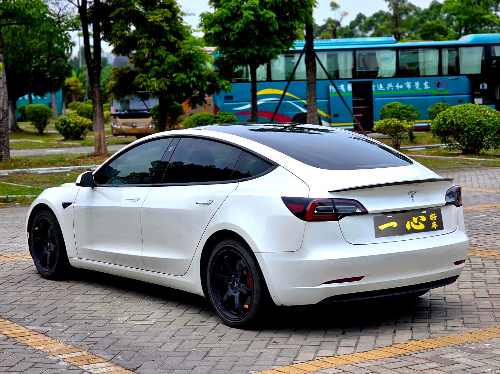 Tesla Model 3, 2019 8