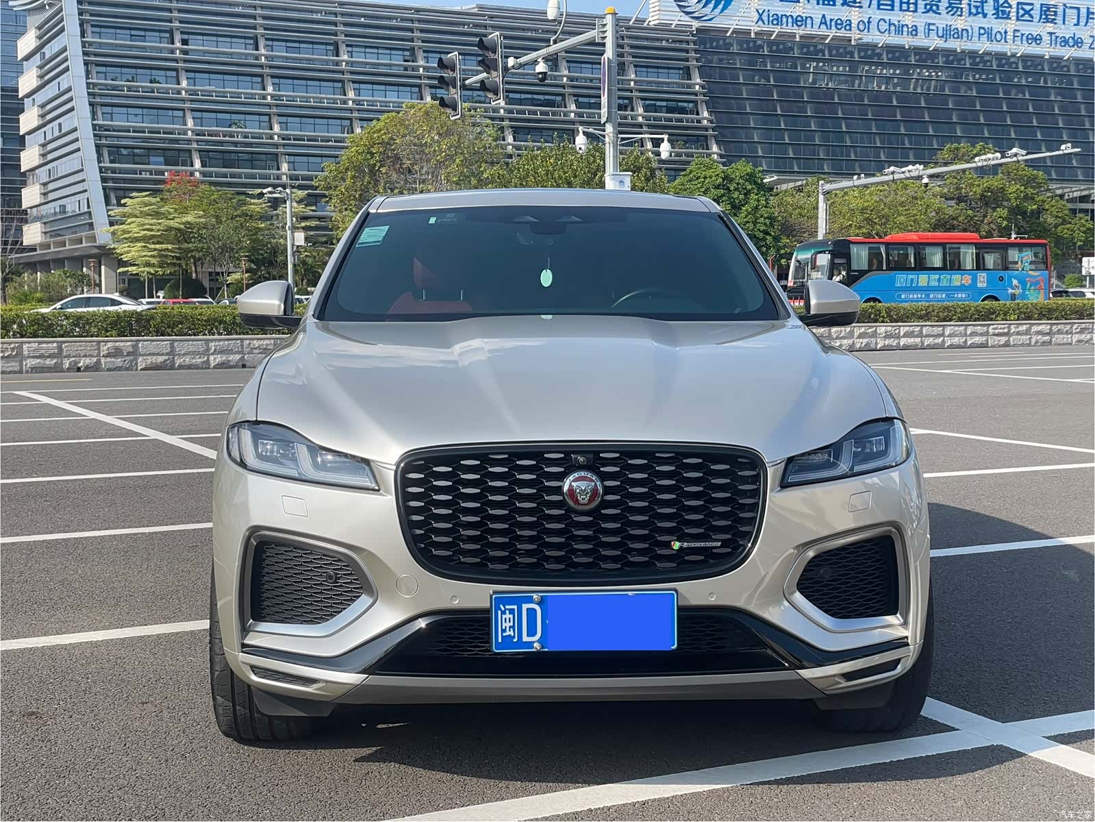 Jaguar F-PACE, 2022 2