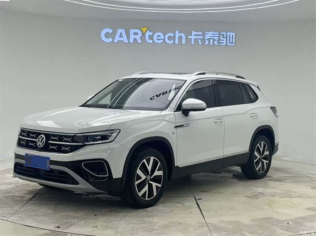 Volkswagen Tayron, 2023 1
