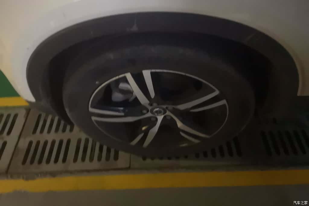 Volvo XC40, 2020 6